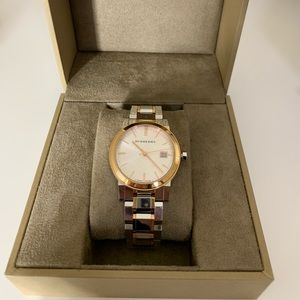 Burberry Watch 💓 Two-Tone